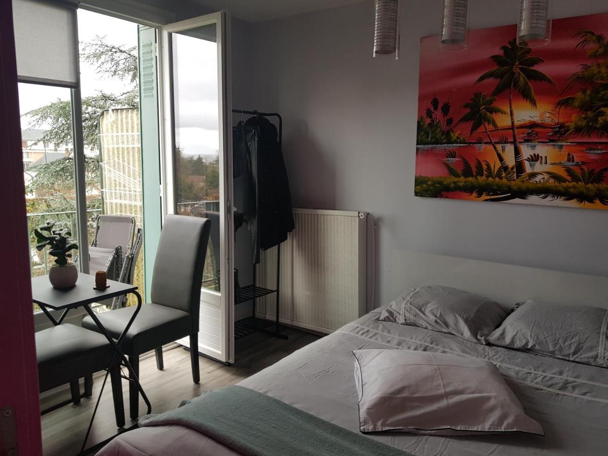 Chambres A Louer Dans Appartement Balcon - Wifi - Parking Gratuit Невер Екстер'єр фото