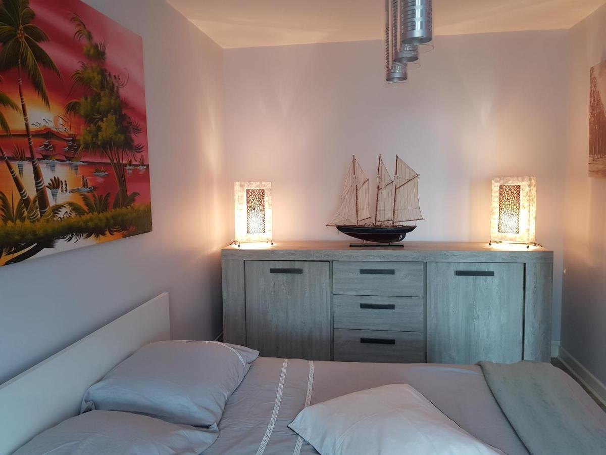 Chambres A Louer Dans Appartement Balcon - Wifi - Parking Gratuit Невер Номер фото