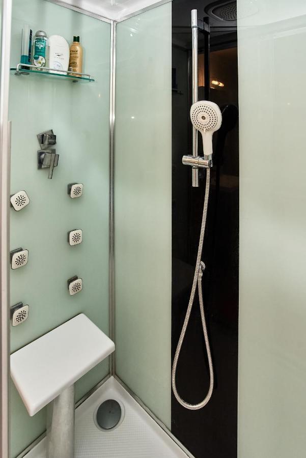 Chambres A Louer Dans Appartement Balcon - Wifi - Parking Gratuit Невер Екстер'єр фото
